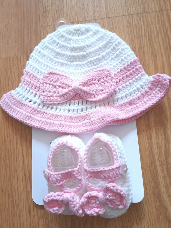 Cotton Hat & Bootee Set 0953
