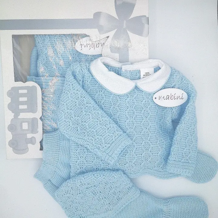 Knitted Box Set 22 Blue
showing box & set 